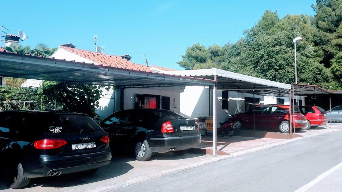 Apartament Apartman Meli Poreč Zewnętrze zdjęcie